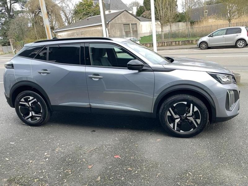 Peugeot 2008 II Hybrid 145 e-Dcs6 Allure