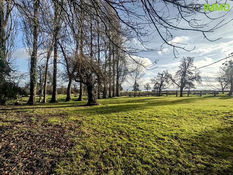 Propriété - 140 m²