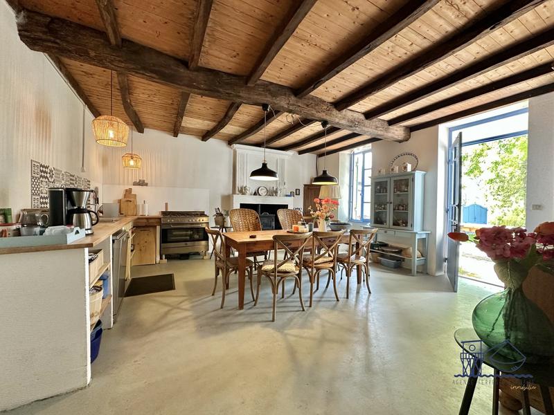 Maison ancienne - 129 m² - 4 pièces