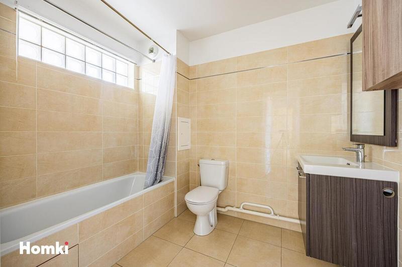 Appartement - 81 m² - 4 pièces