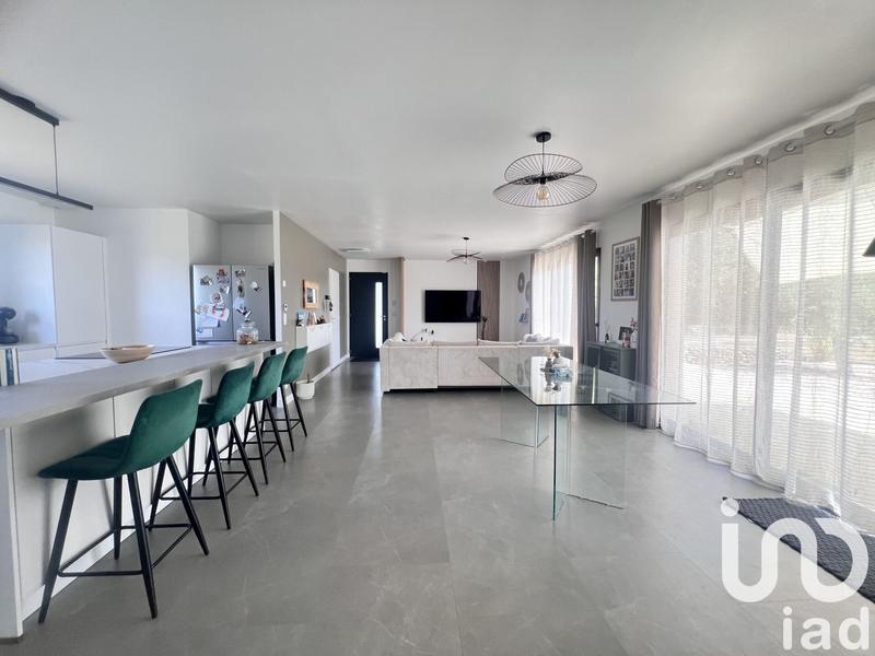 Maison - 121 m² - 4 pièces