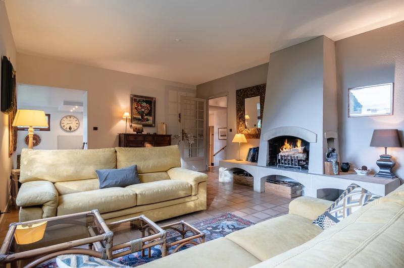 Maison - 190 m² - 6 pièces