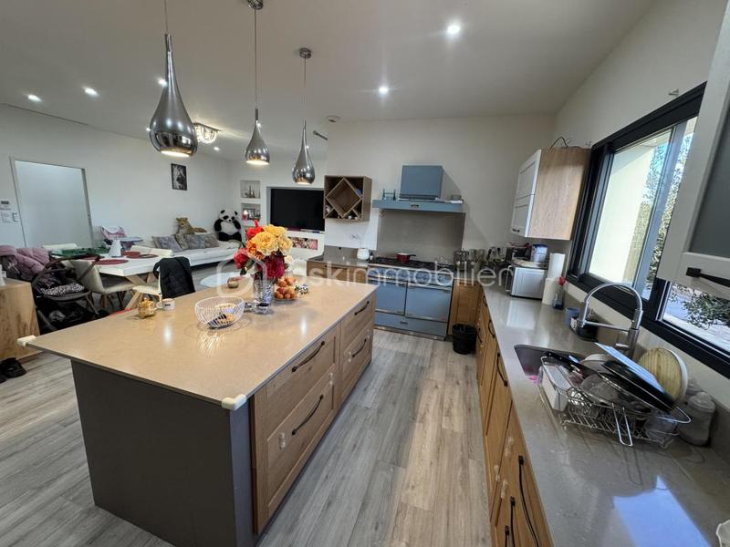 Villa - 120 m² - 5 pièces