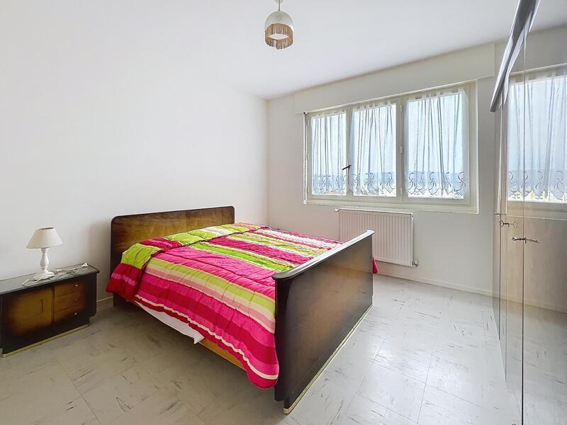 Maison - 85 m² - 5 pièces