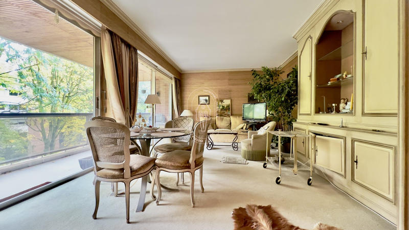 Appartement - 85 m² - 3 pièces