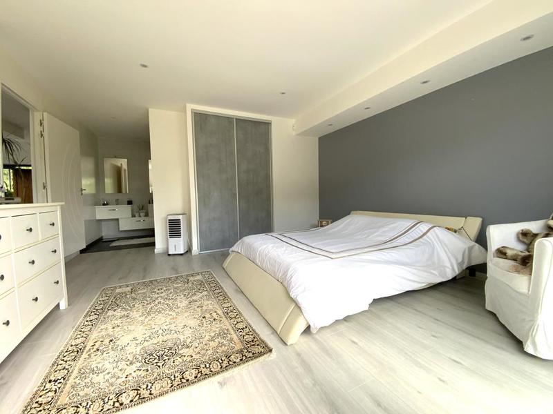 Maison - 150 m² - 7 pièces