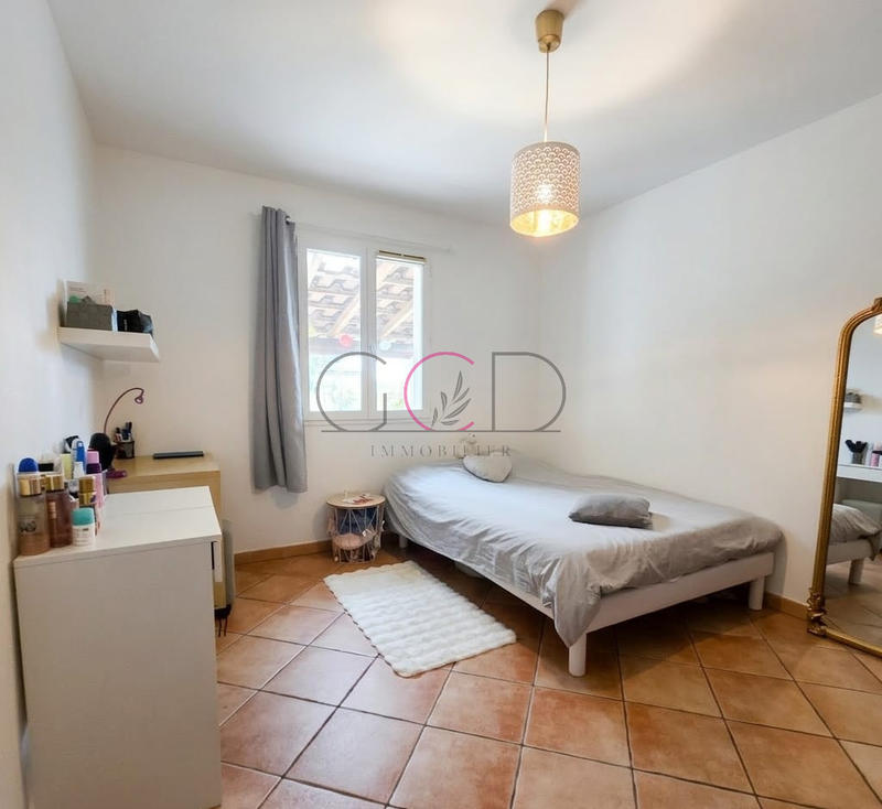 Villa - 105 m² - 5 pièces