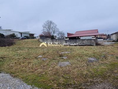 Terrain constructible - 960 m²