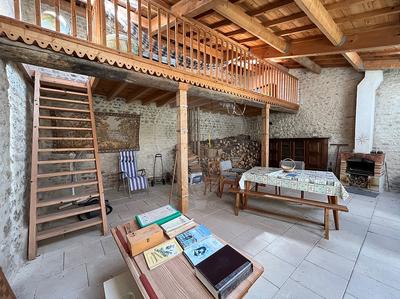 Maison - 70 m² - 5 pièces