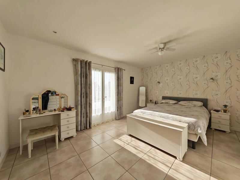 Maison - 137 m² - 5 pièces