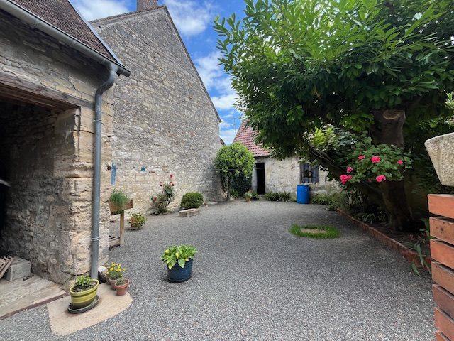 Maison ancienne - 70 m² - 4 pièces