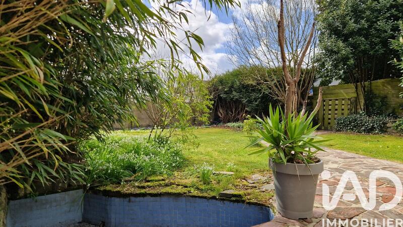 Maison de ville - 122 m² - 6 pièces