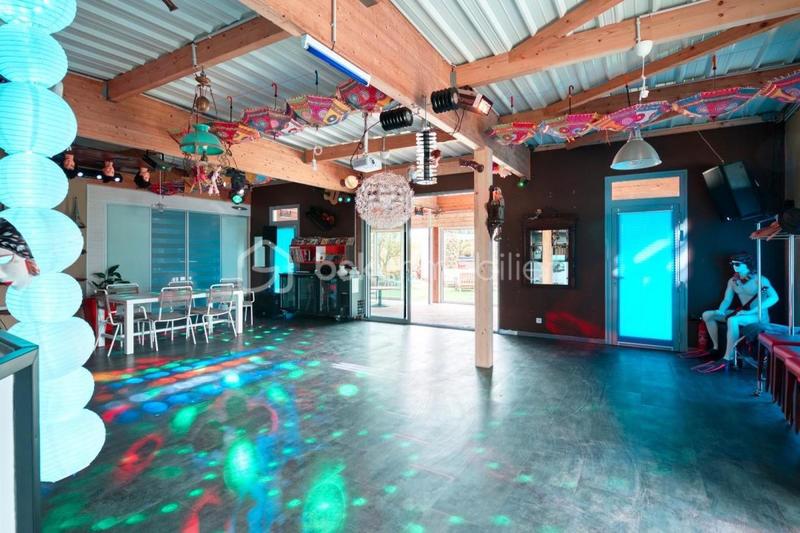 Bureau - 820 m² - 12 pièces