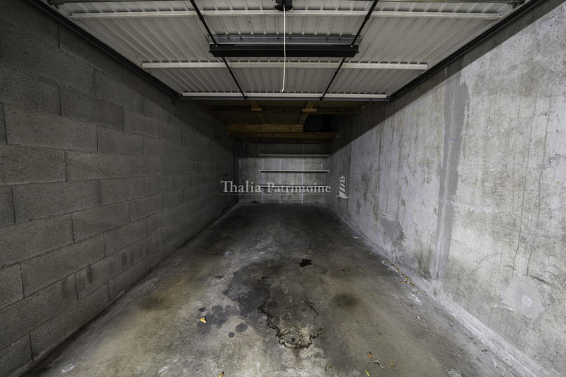 Parking / Garage - 15 m²