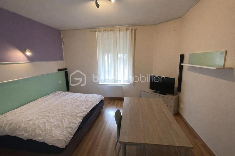 Immeuble - 250 m² - 12 pièces