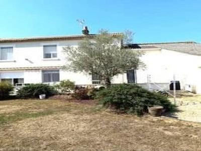 Appartement - 193 m² - 6 pièces