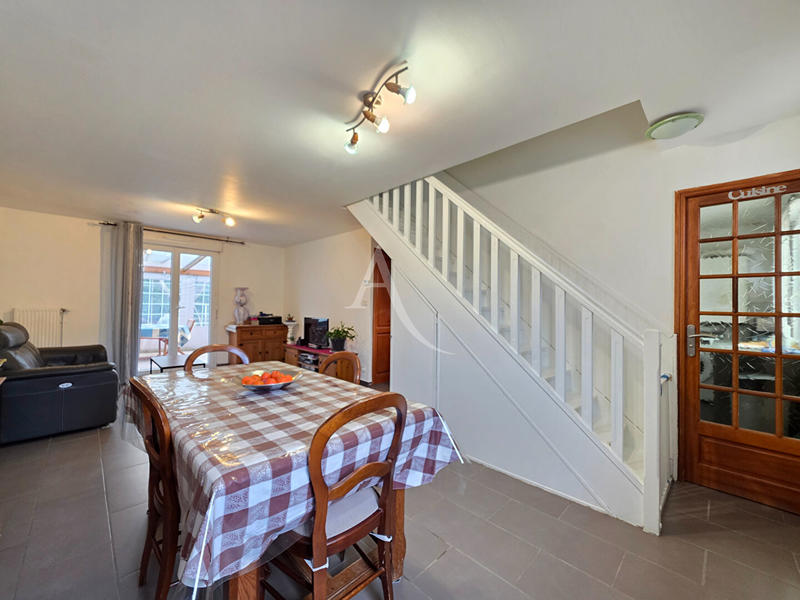 Maison - 83 m² - 4 pièces