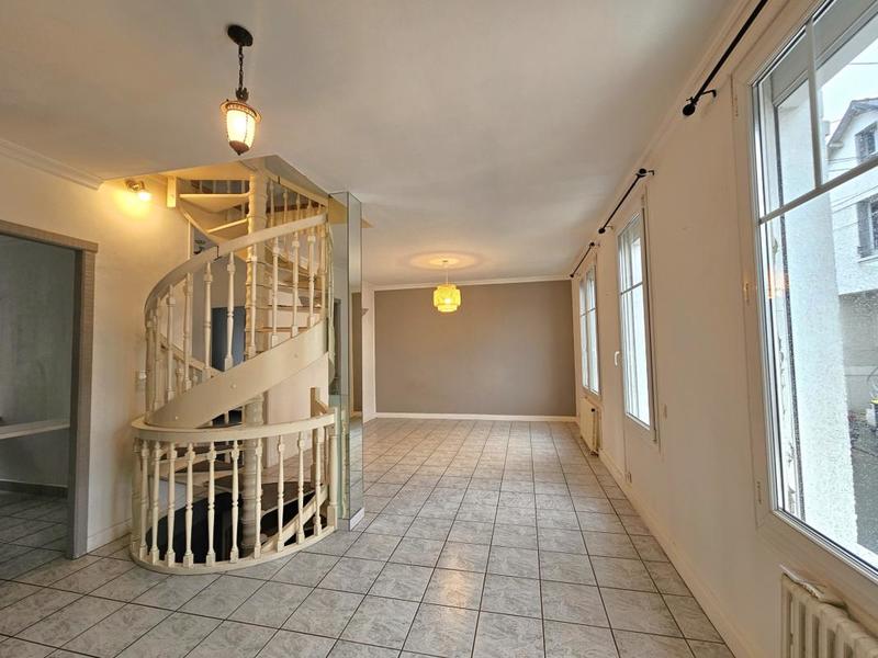 Maison de ville - 118 m² - 6 pièces