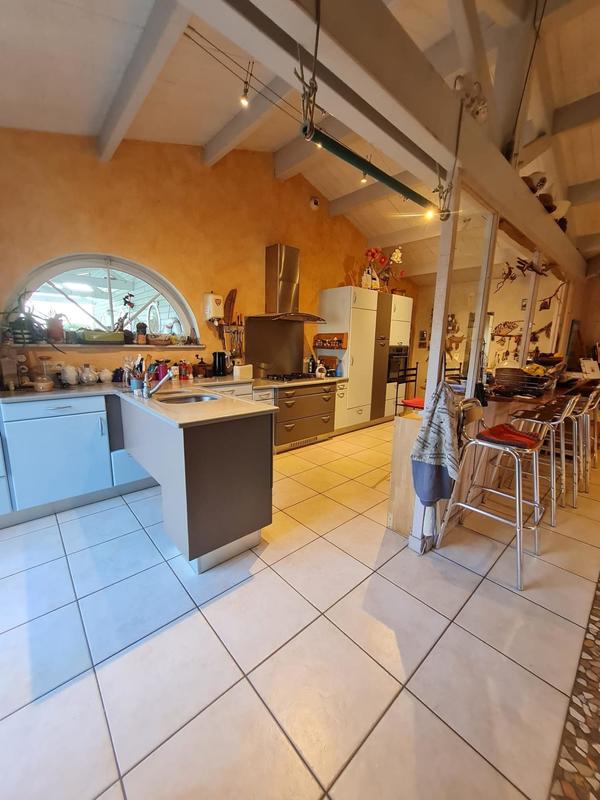 Maison - 150 m² - 4 pièces