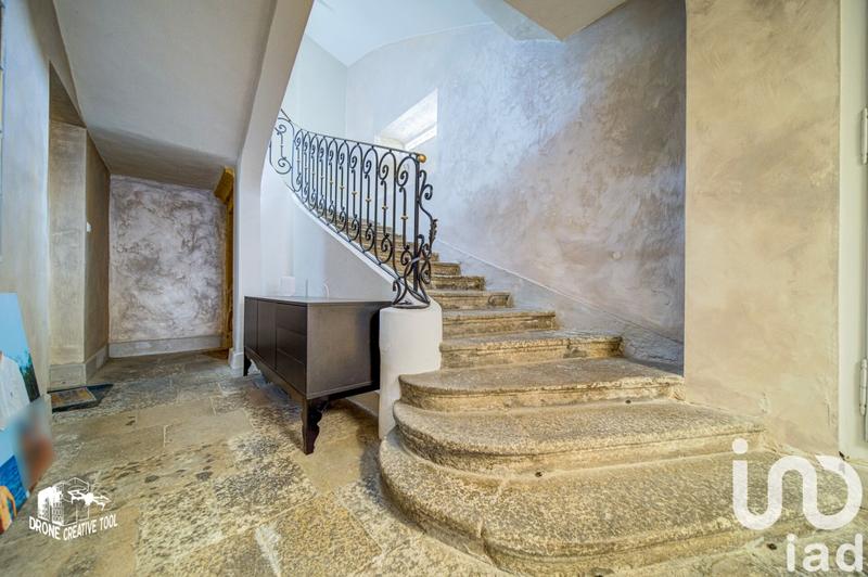 Maison - 365 m² - 10 pièces