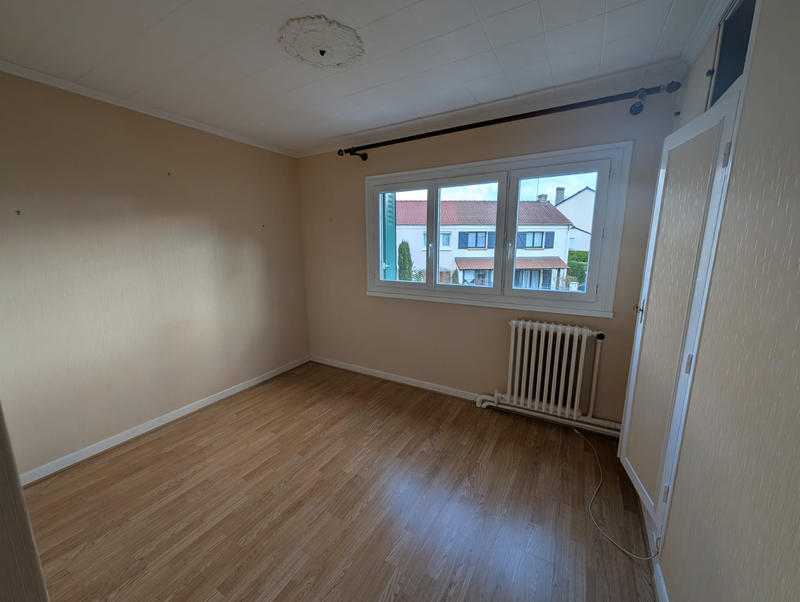 Maison - 111 m² - 5 pièces