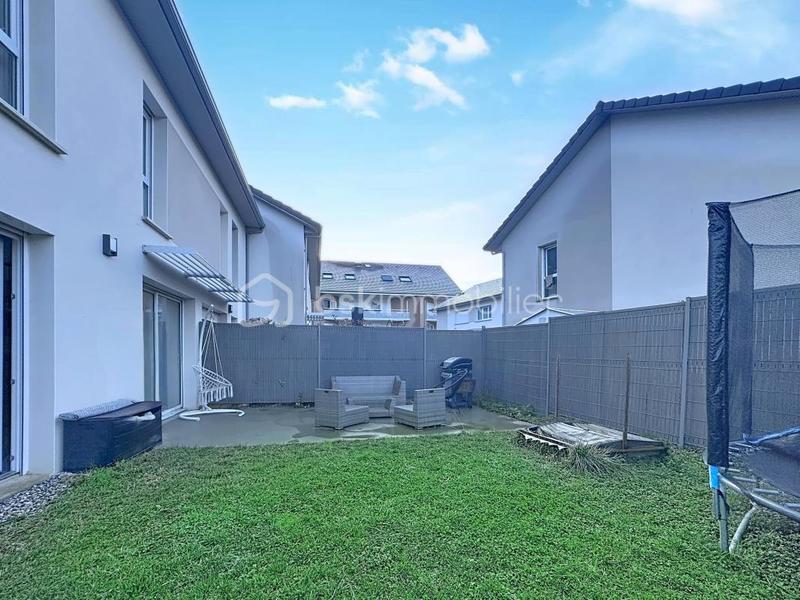 Maison - 89 m² - 4 pièces