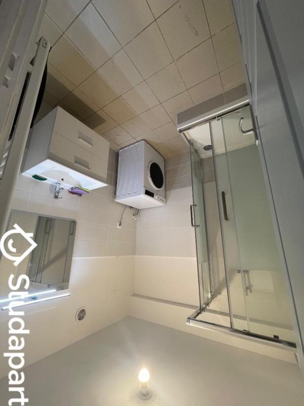 Chambre - 13 m² - 1 pièce