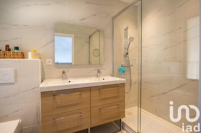 Maison de maîtres - 208 m² - 9 pièces