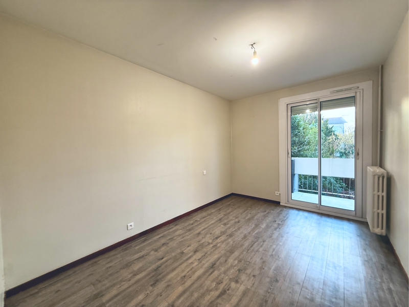 Appartement - 94 m² - 4 pièces