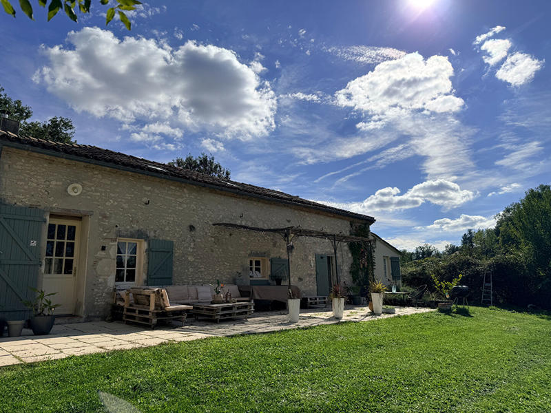 Maison - 147 m² - 7 pièces