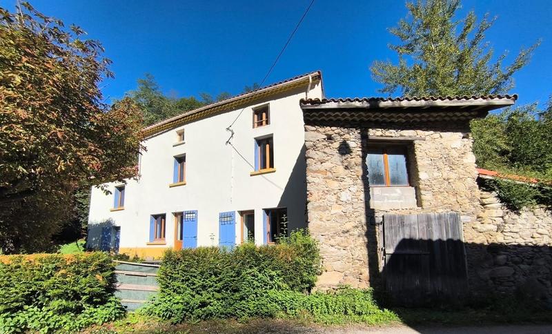 Maison - 163 m² - 6 pièces