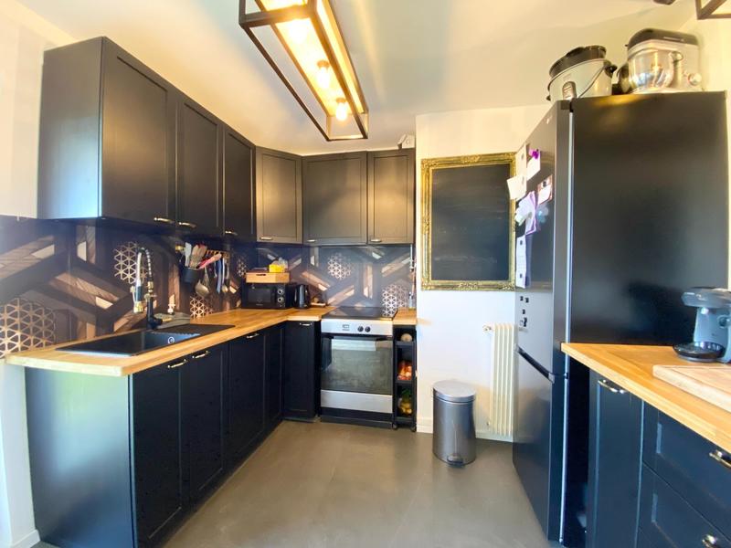 Appartement - 85 m² - 4 pièces