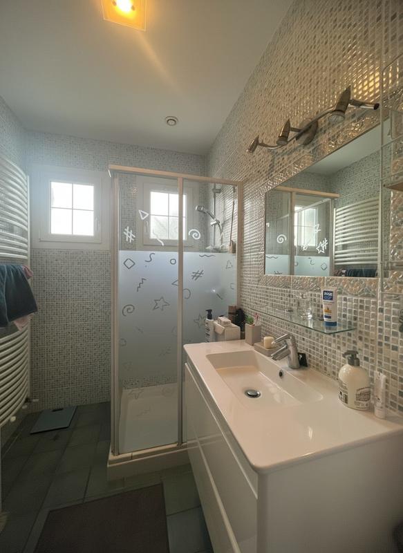 Maison - 104 m² - 6 pièces