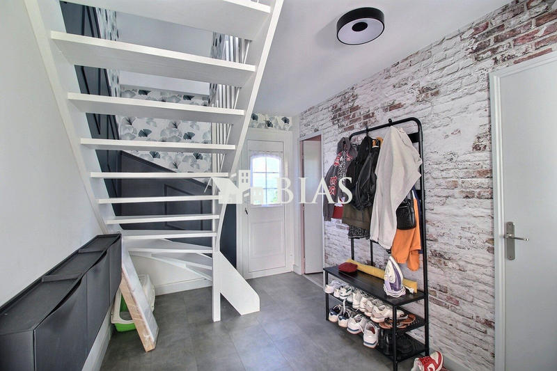 Maison - 91 m² - 4 pièces