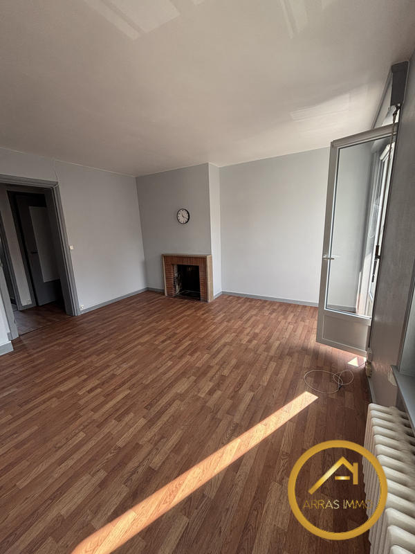 Appartement - 55 m² - 5 pièces