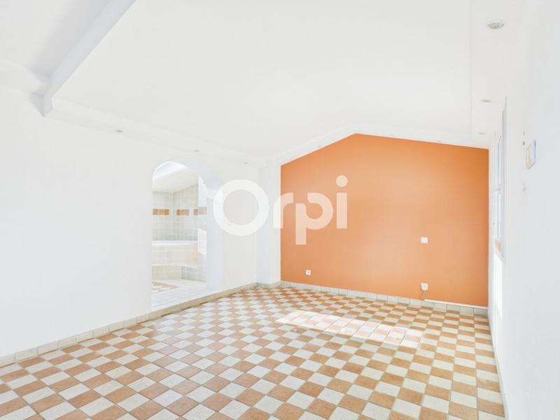 Villa - 172 m² - 6 pièces