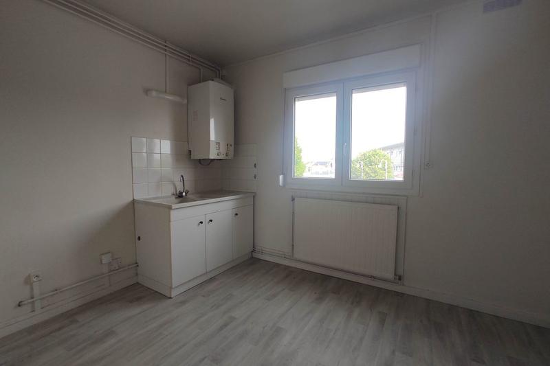 Appartement - 81 m² - 5 pièces