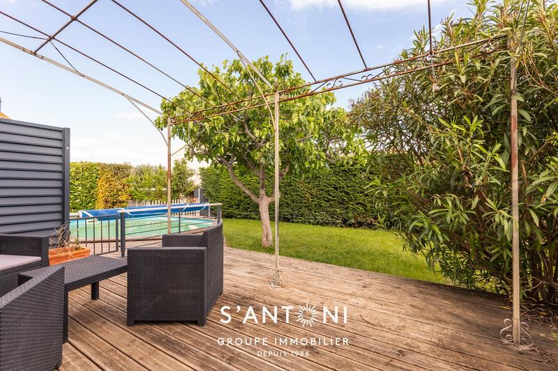 Maison - 98 m² - 4 pièces