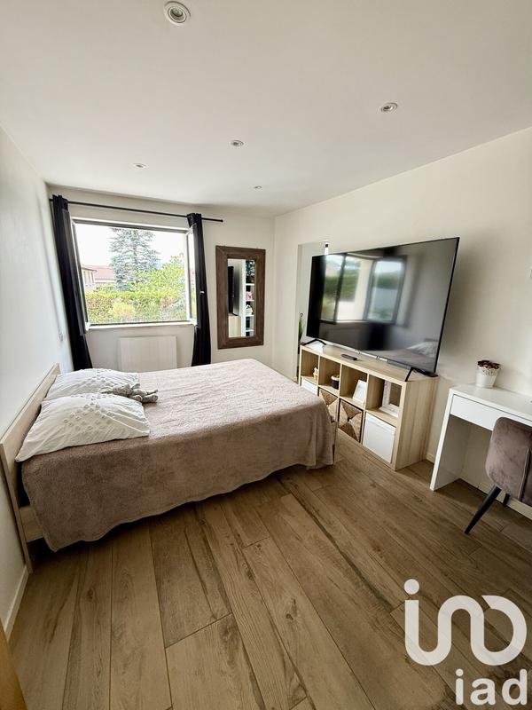 Maison - 203 m² - 5 pièces