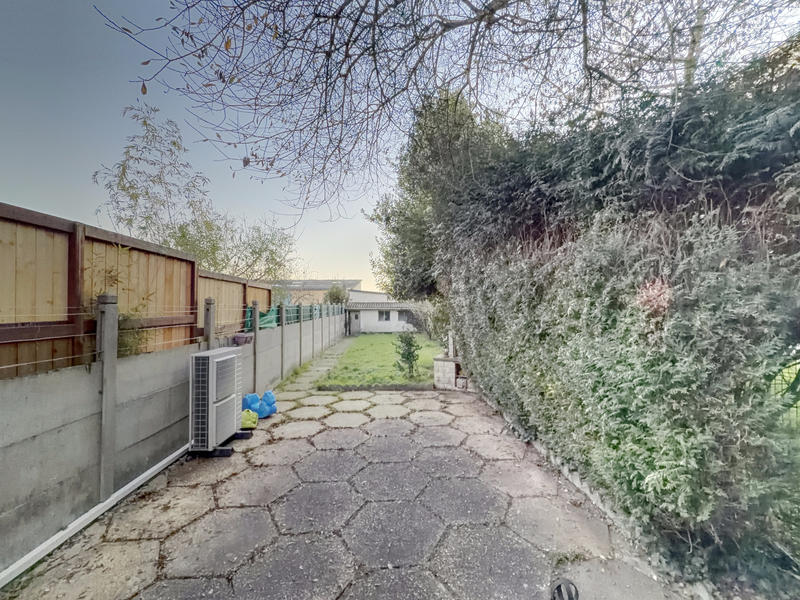 Maison - 112 m² - 6 pièces