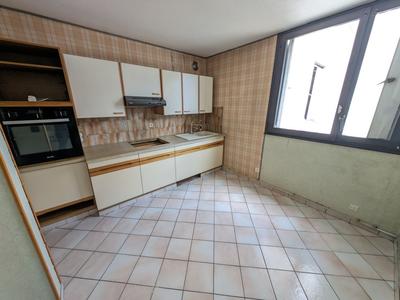 Appartement - 86 m² - 4 pièces