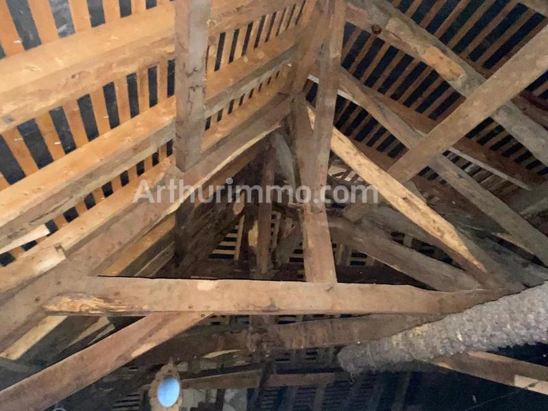 Maison - 400 m² - 12 pièces