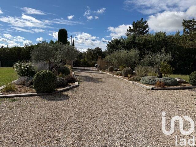 Maison - 280 m² - 10 pièces