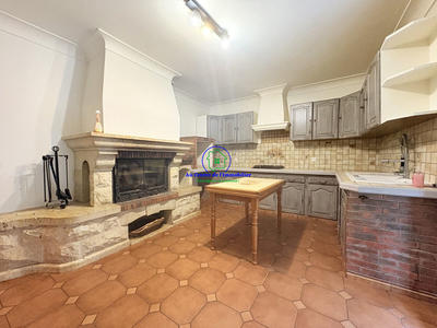 Maison - 107 m² - 5 pièces