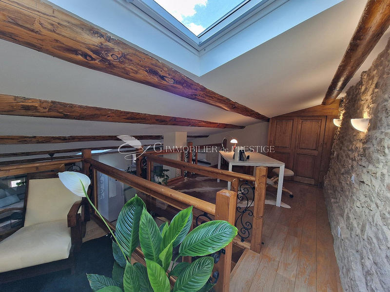 Maison de village - 160 m² - 7 pièces