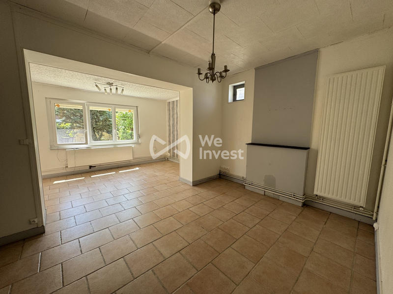 Maison - 96 m² - 6 pièces