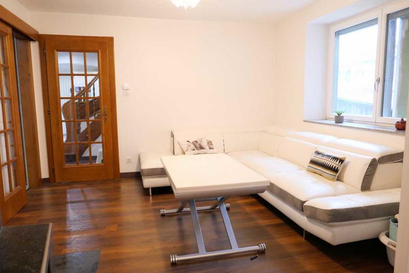 Maison - 192 m² - 7 pièces