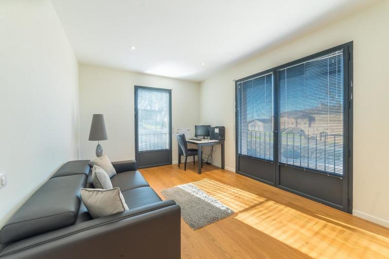 Maison d'architecte - 220 m² - 7 pièces