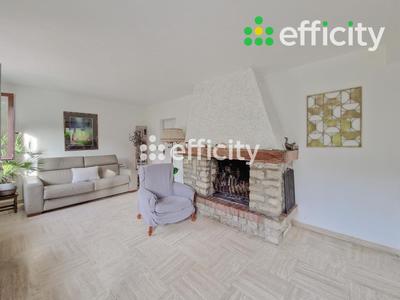 Maison - 180 m² - 5 pièces