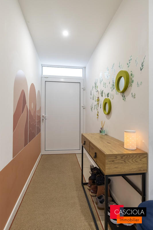 Maison - 163 m² - 7 pièces